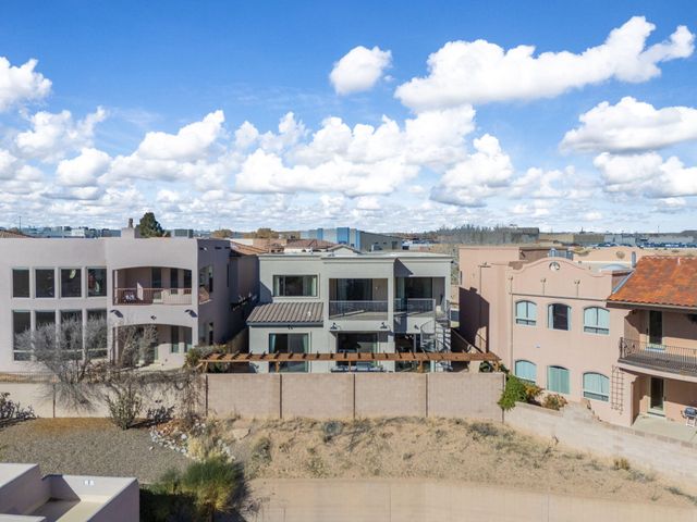 1011 C De Baca Lane, Bernalillo, NM 87004