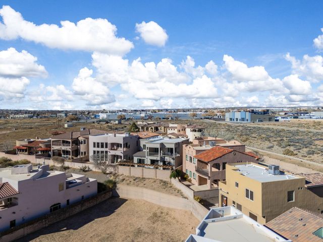 1011 C De Baca Lane, Bernalillo, NM 87004