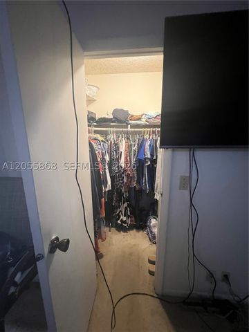5950 NW 29th Pl 109, Sunrise, FL 33313