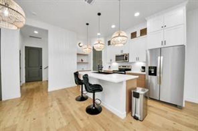 4010 Dreyfus Street, Houston, TX 77021