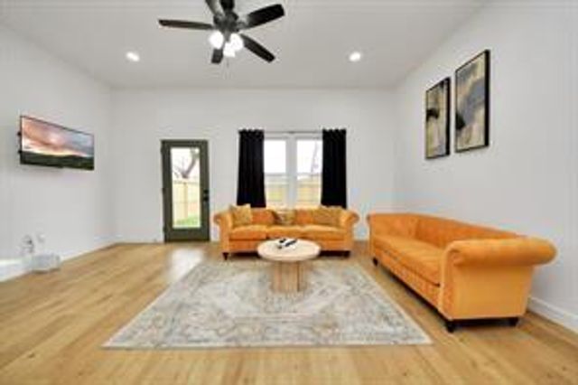4010 Dreyfus Street, Houston, TX 77021