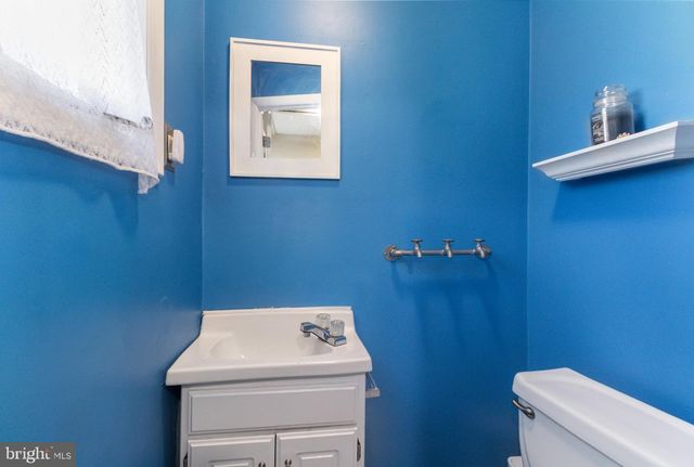 3305 MARKET ST, Camp Hill, PA 17011