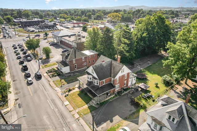 3305 MARKET ST, Camp Hill, PA 17011