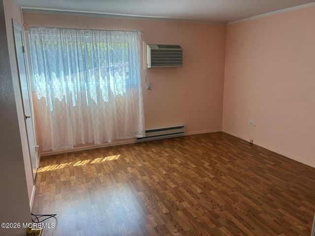 131 Amberly Drive J, Manalapan, NJ 07726