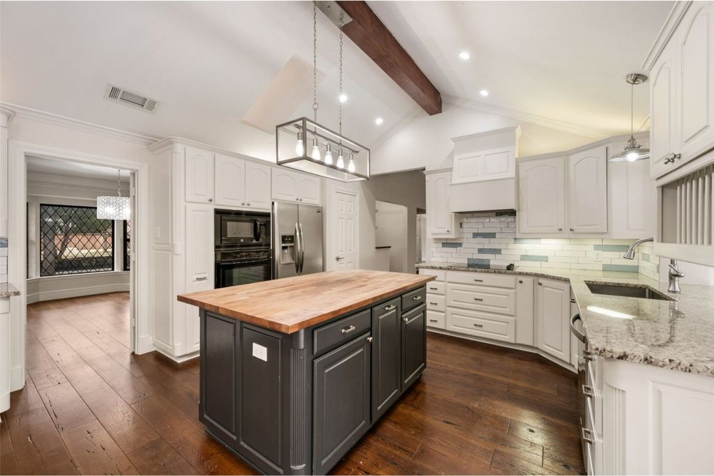 2 Lake Forest Drive, Trophy Club, TX 76262 — photo 5