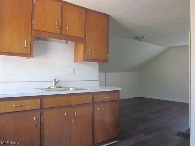 12503 Lena Avenue, Cleveland, OH 44135