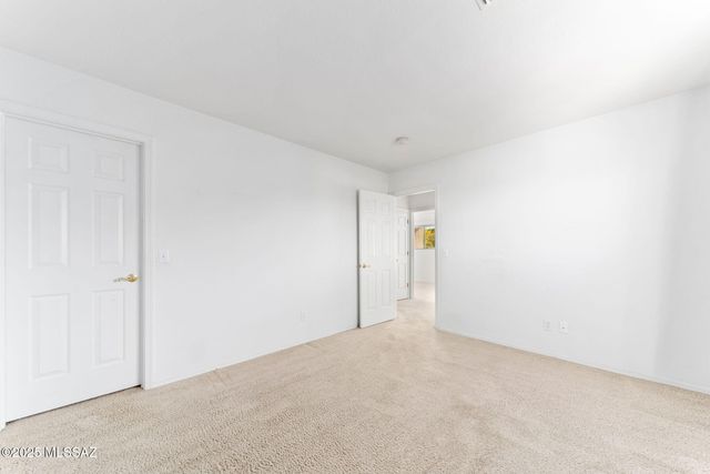 2596 W Calle Senor Roberto, Tucson, AZ 85741