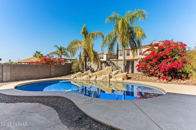 2596 W Calle Senor Roberto, Tucson, AZ 85741