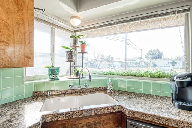 3606 N Callisch Street, Fresno, CA 93726