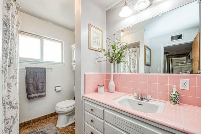 3606 N Callisch Street, Fresno, CA 93726