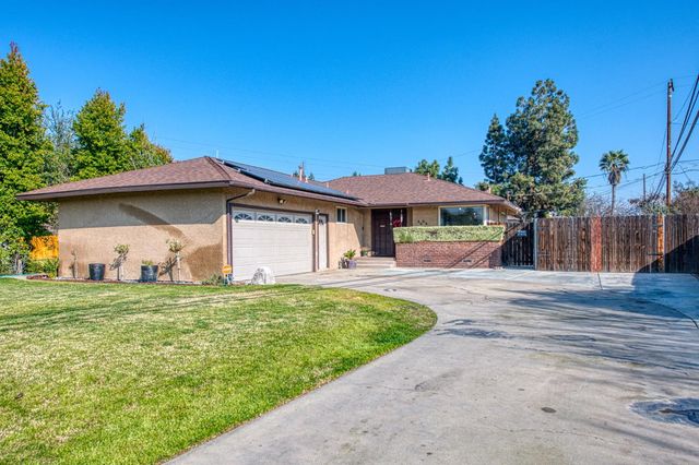 3606 N Callisch Street, Fresno, CA 93726
