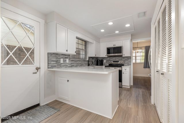 9252 SAN JOSE Boulevard 2202, Jacksonville, FL 32257