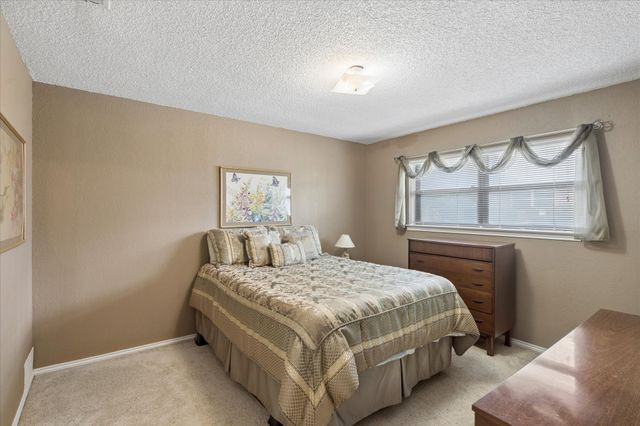 1401 Clover Hill Road, Mansfield, TX 76063