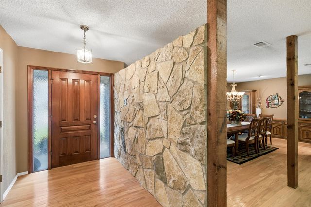 1401 Clover Hill Road, Mansfield, TX 76063