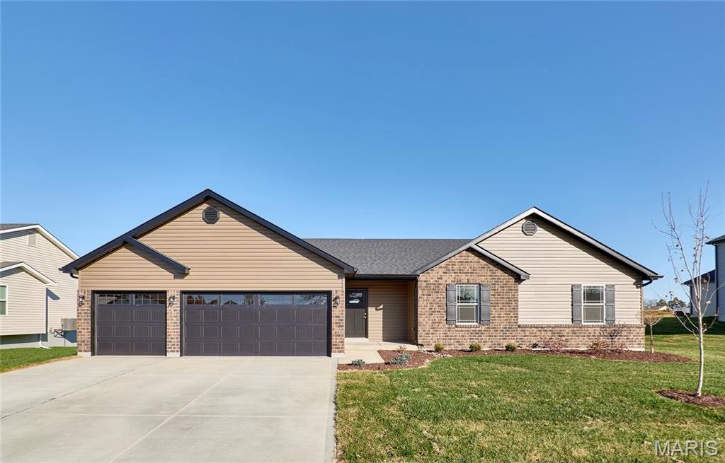 131 Peruque Creek Manor, Wright City, MO 63390