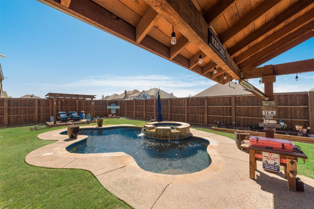 3113 Summer Drive, Little Elm, TX 75068