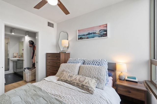 300 Bowie ST 1006, Austin, TX 78703