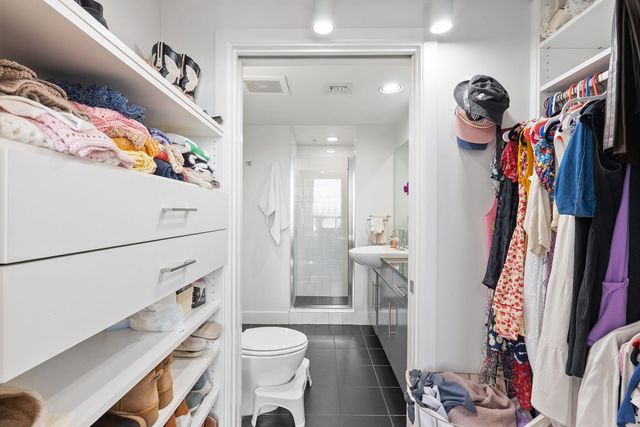 300 Bowie ST 1006, Austin, TX 78703