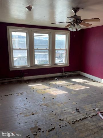 29 E SUNBURY ST, Shamokin, PA 17872