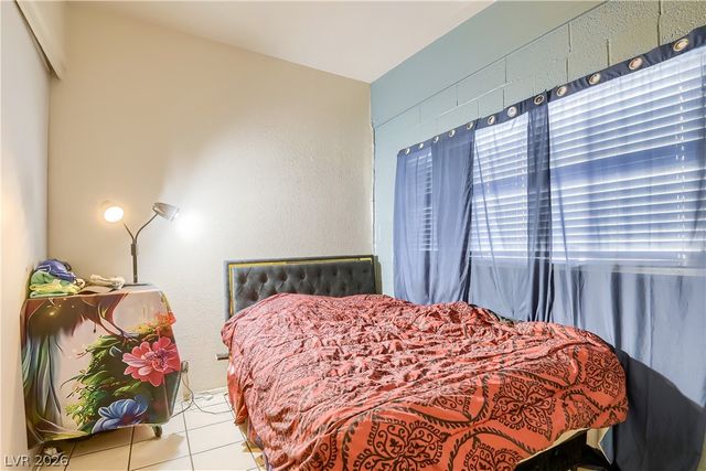 2409 Maroney Avenue, Las Vegas, NV 89104