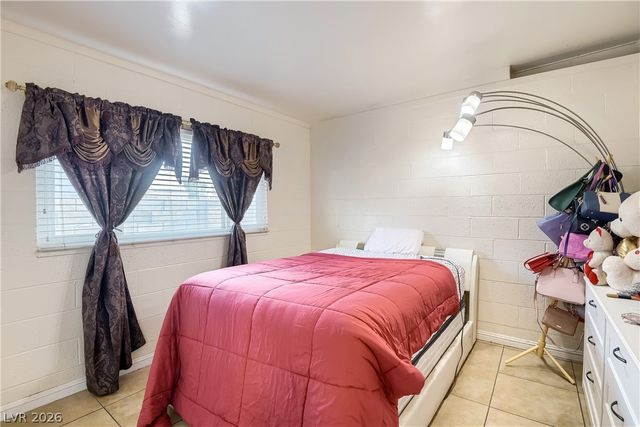 2409 Maroney Avenue, Las Vegas, NV 89104