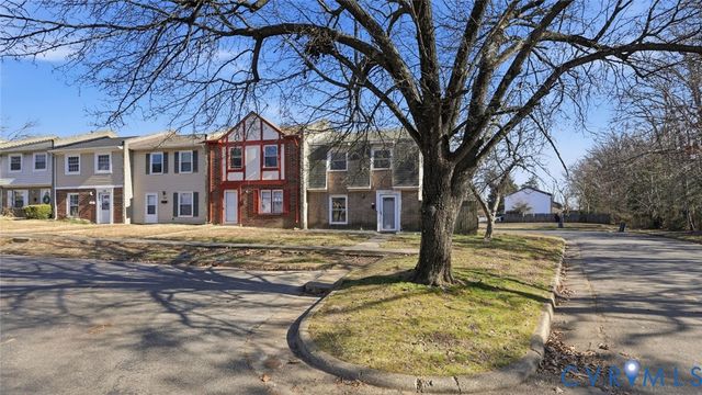 4720 Brimley Pl, Chesterfield, VA 23234