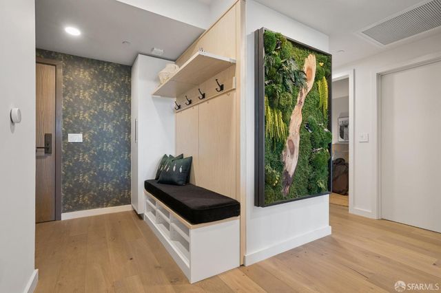 2525 Van Ness Avenue 303, San Francisco, CA 94109