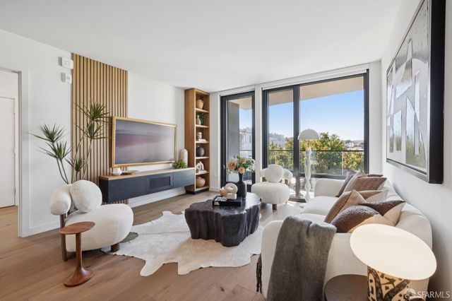 2525 Van Ness Avenue 303, San Francisco, CA 94109