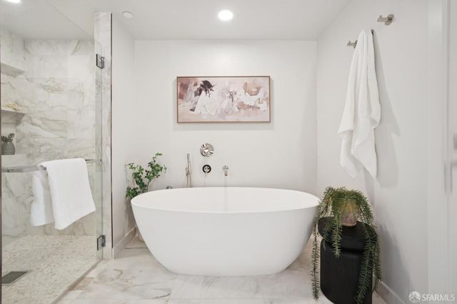 2525 Van Ness Avenue 303, San Francisco, CA 94109