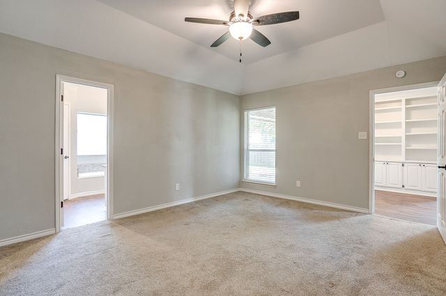 125 NE Brushy Mound Road, Burleson, TX 76028
