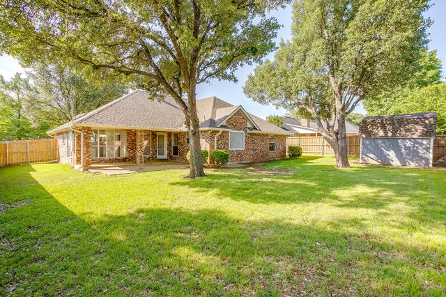 125 NE Brushy Mound Road, Burleson, TX 76028