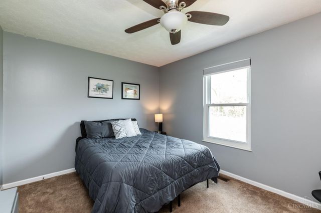 7822 Willow Run Ct, West Chester, OH 45069