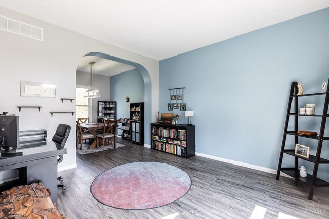 7822 Willow Run Ct, West Chester, OH 45069