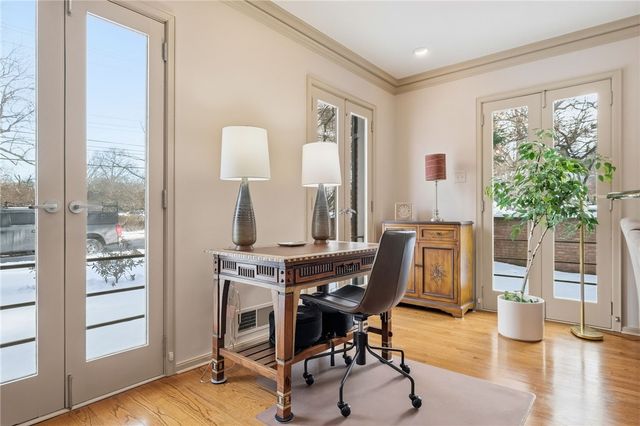 800 Amberson, Shadyside, PA 15232