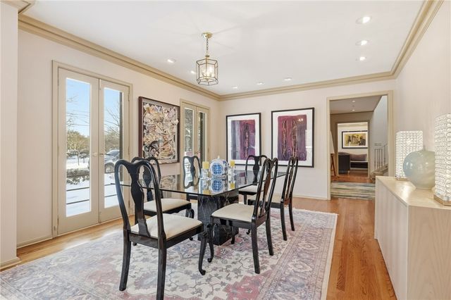 800 Amberson, Shadyside, PA 15232