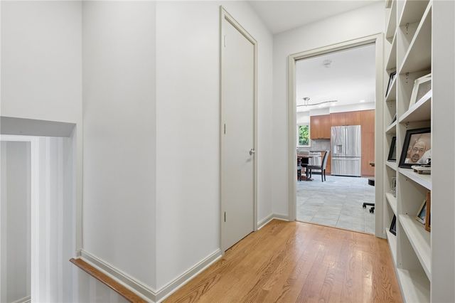 800 Amberson, Shadyside, PA 15232