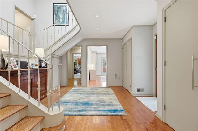 800 Amberson, Shadyside, PA 15232