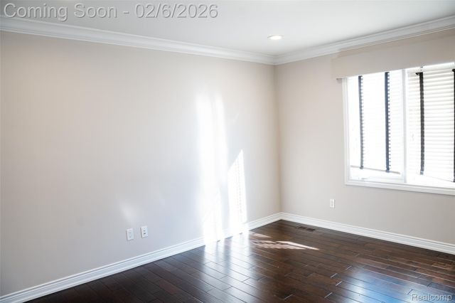 29950 Forest Drive, Franklin Village, MI 48025