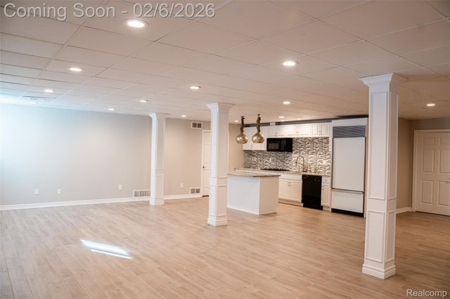 29950 Forest Drive, Franklin Village, MI 48025