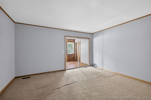 220 E 20th Street, Okmulgee, OK 74447