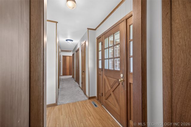 220 E 20th Street, Okmulgee, OK 74447