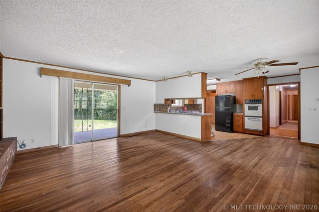 220 E 20th Street, Okmulgee, OK 74447