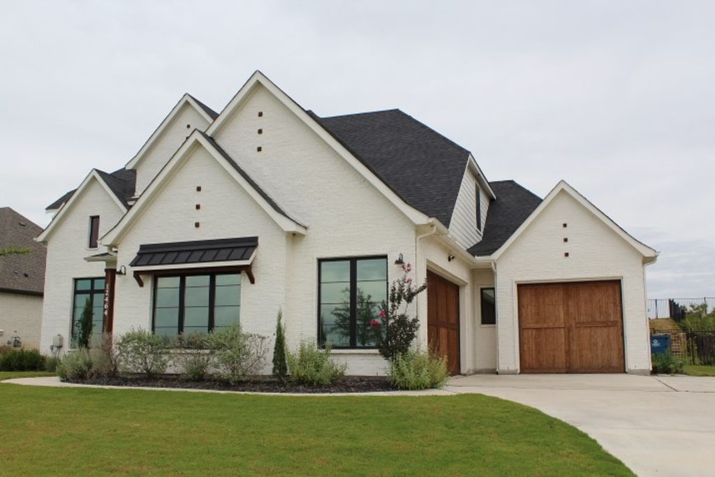 12464 Palmer Drive, Fort Worth, TX 76179