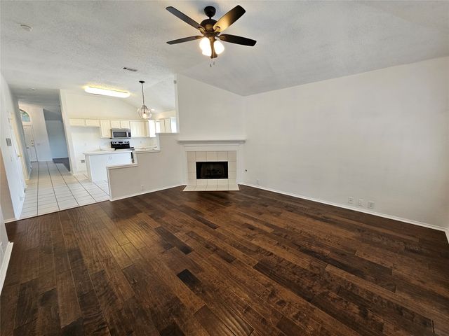 1128 Marshall Drive, Euless, TX 76039