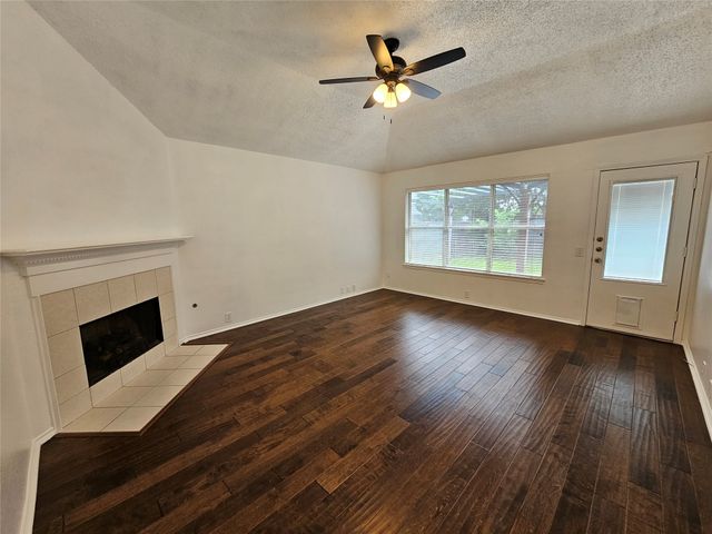 1128 Marshall Drive, Euless, TX 76039