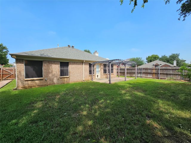 1128 Marshall Drive, Euless, TX 76039
