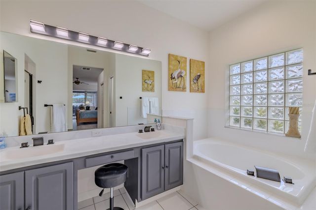 1617 VISTOSO LANE, Sun City Center, FL 33573