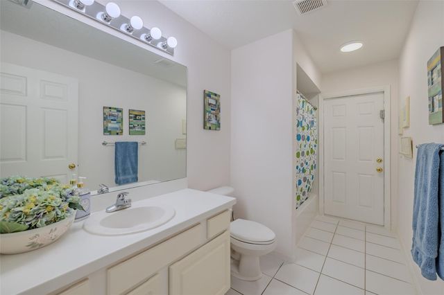 1617 VISTOSO LANE, Sun City Center, FL 33573