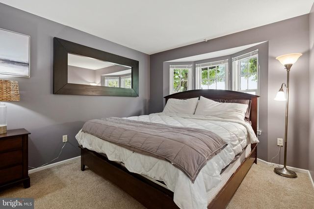 3079 FENNEGAN CT, Woodbridge, VA 22192