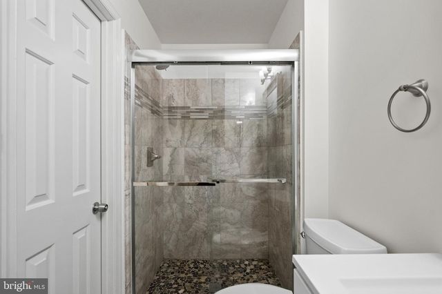 3079 FENNEGAN CT, Woodbridge, VA 22192